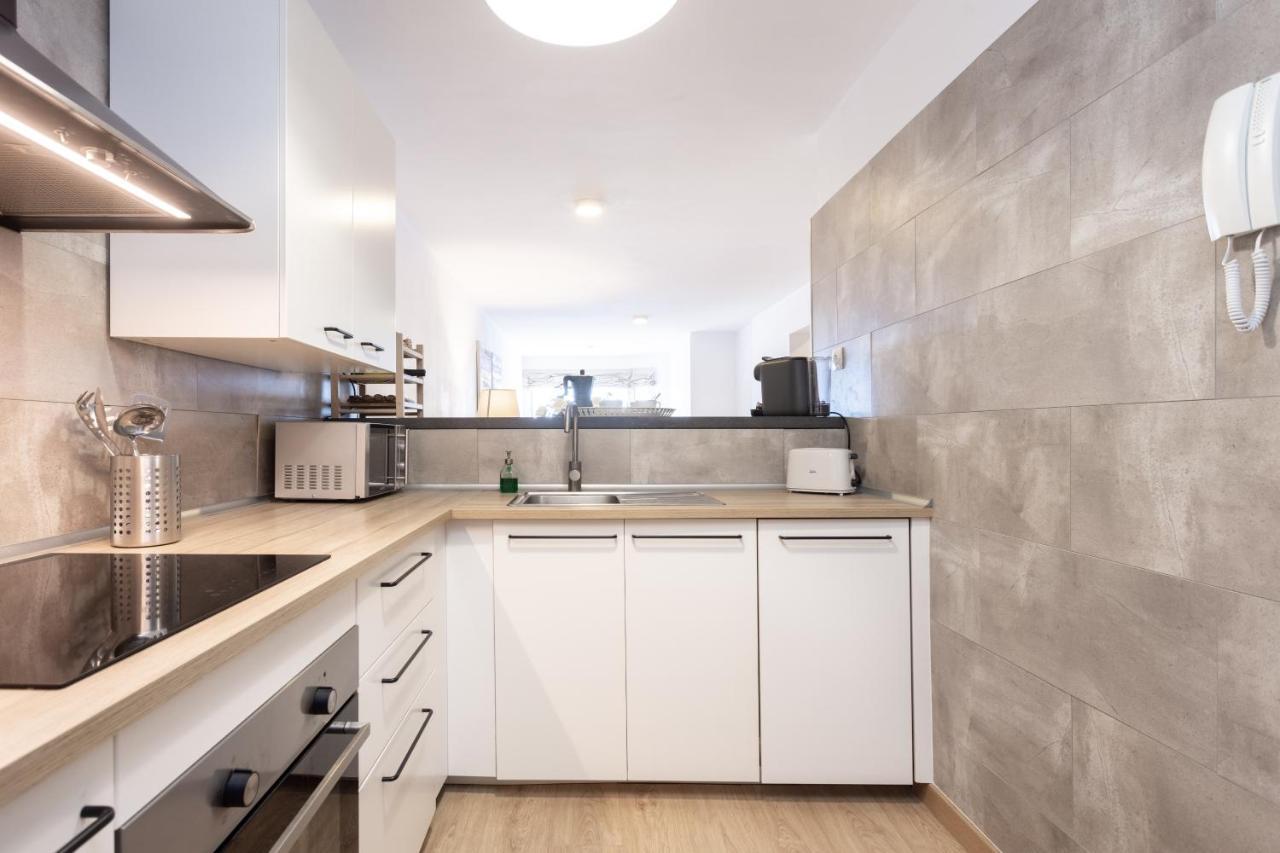 Home2Book Comfy Beachfront Radazul מראה חיצוני תמונה